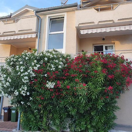 Apartments Zoretic Malinska Εξωτερικό φωτογραφία