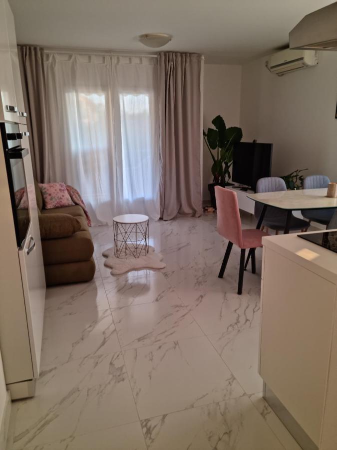 Apartments Zoretic Malinska Εξωτερικό φωτογραφία