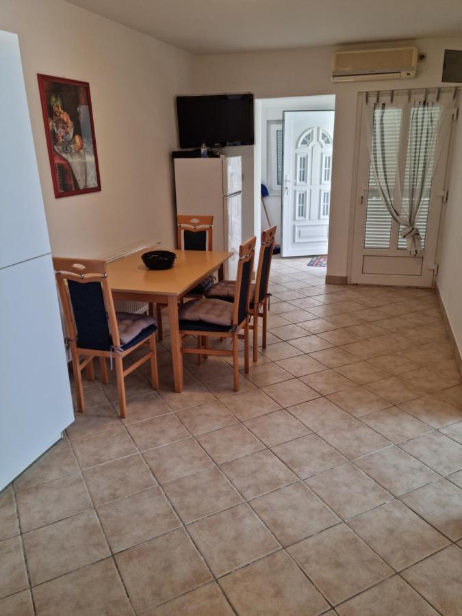 Apartments Zoretic Malinska Εξωτερικό φωτογραφία